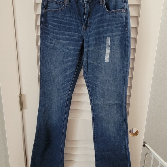 a.n.a Denim - a.n.a. bootcut jeans NWT size 8/29
